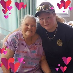 Meet your Posher, Lucinda